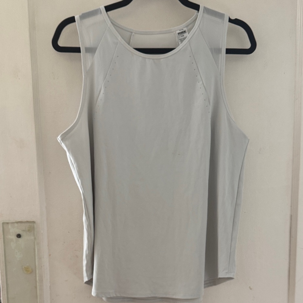 Rbx tank NWOT